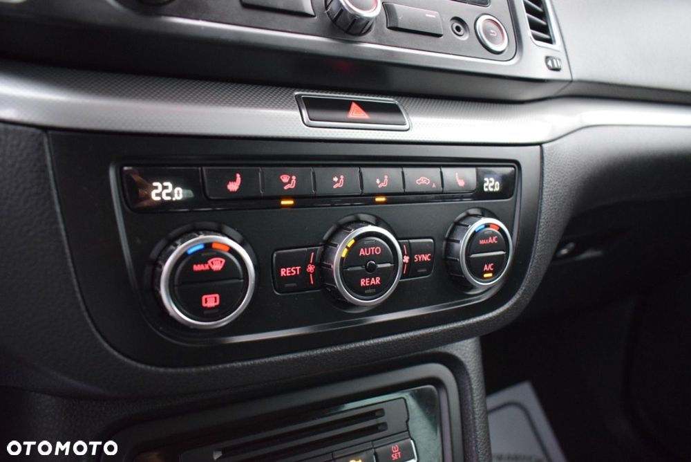 Volkswagen Sharan - 31