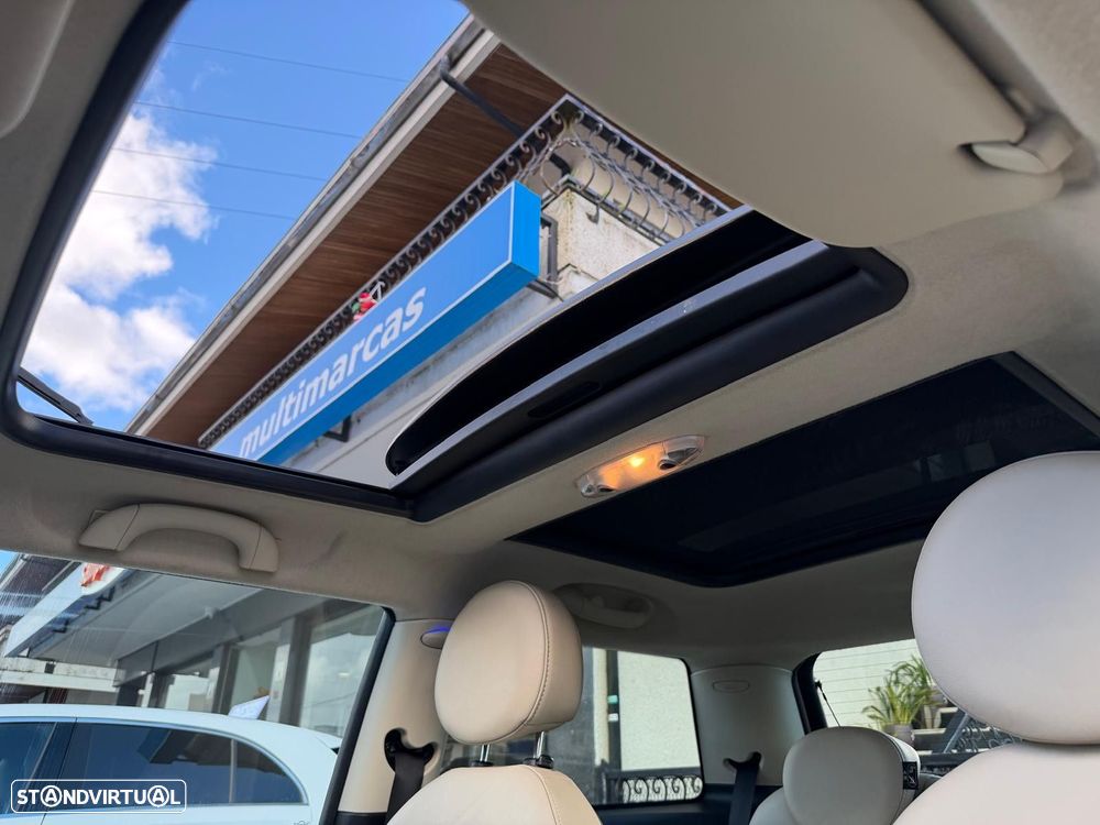 MINI 3 Portas Cooper D - 26