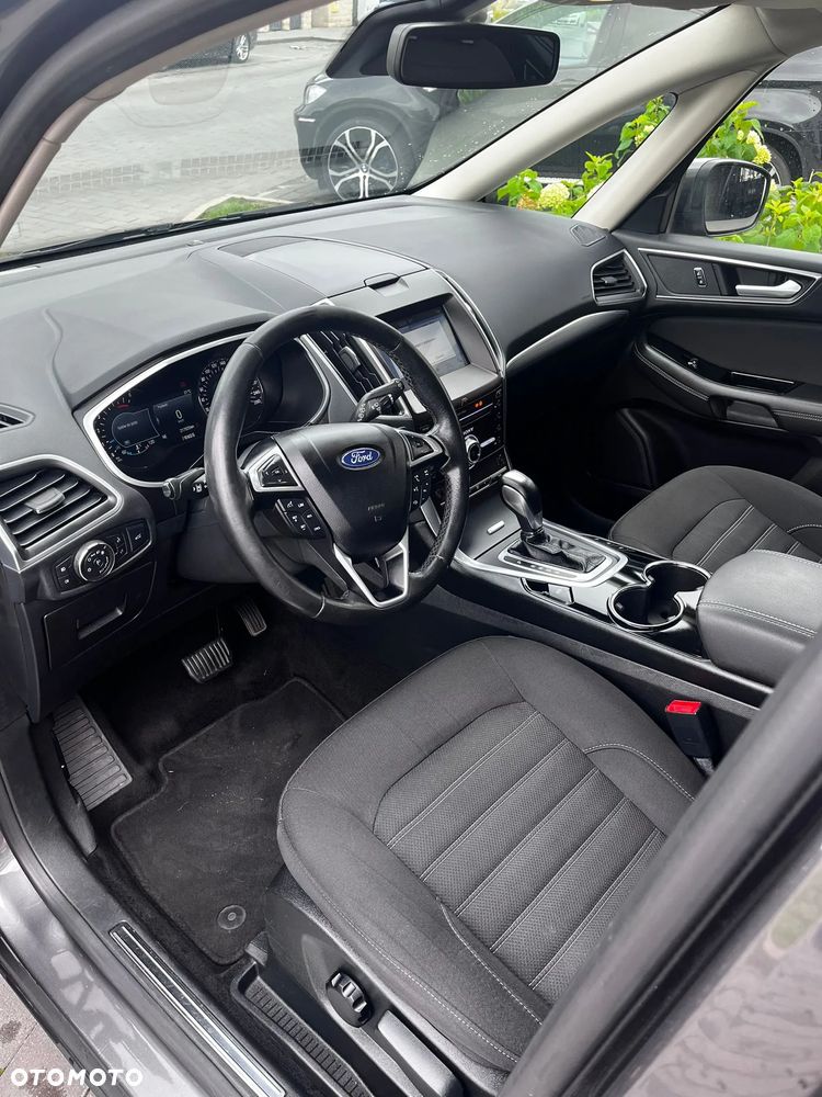 Ford Galaxy - 7