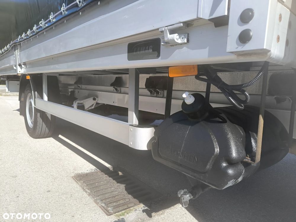 Mercedes-Benz Sprinter - 19