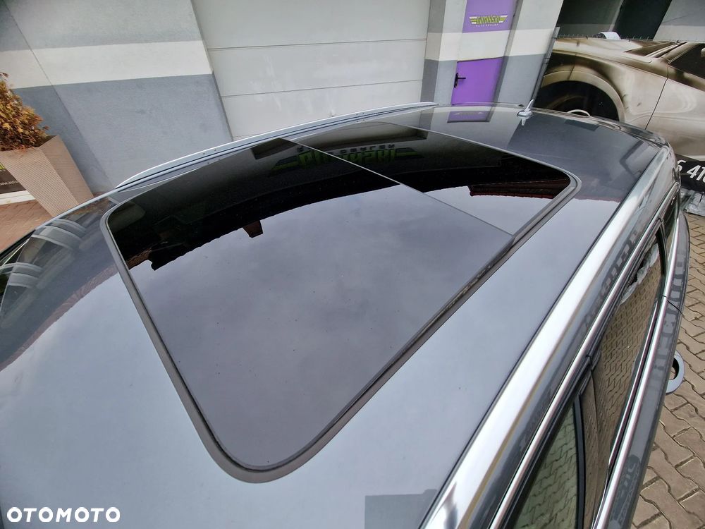 Audi A6 Avant 2.0 TDI Ultra S tronic - 16