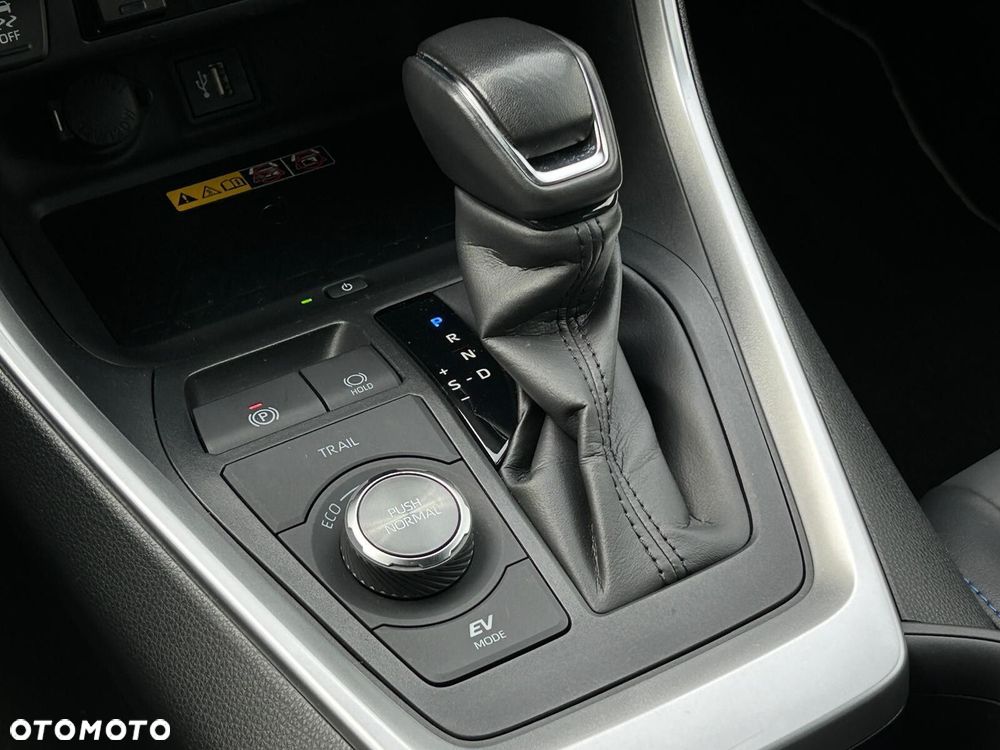 Toyota RAV4 2.5 Hybrid Selection 4x4 - 28