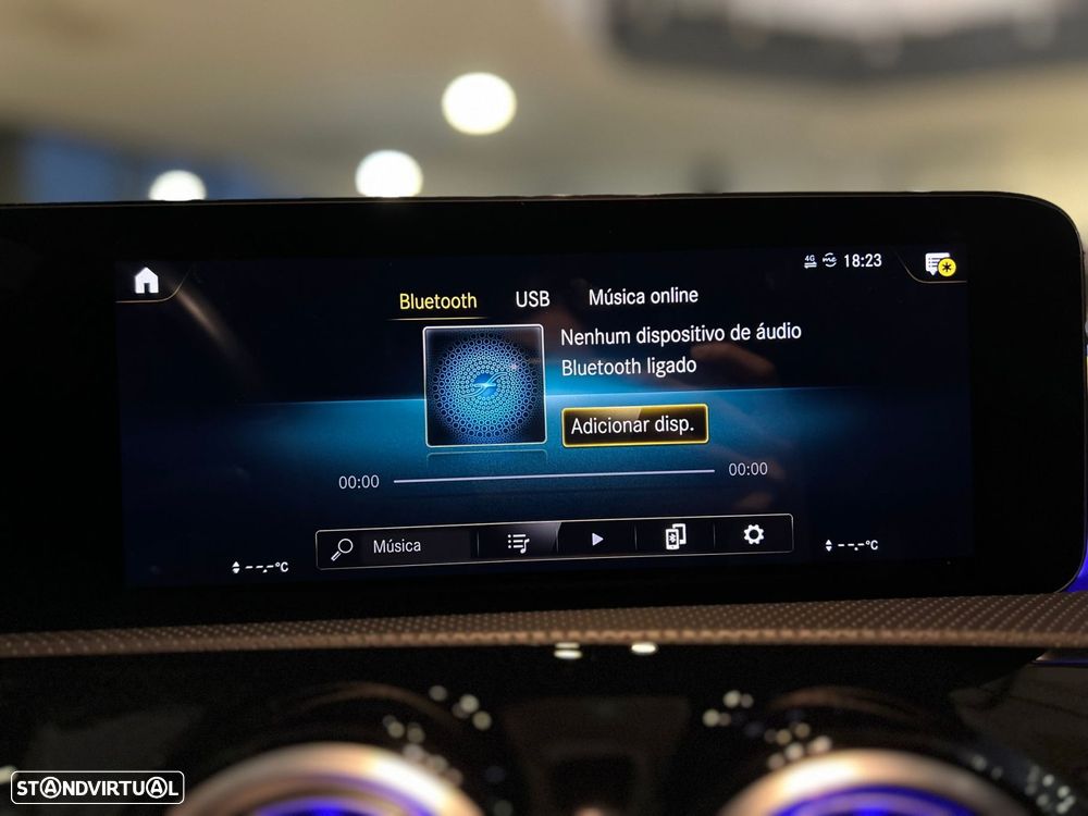 Mercedes-Benz CLA 200 d Shooting Brake AMG Line Aut. - 32