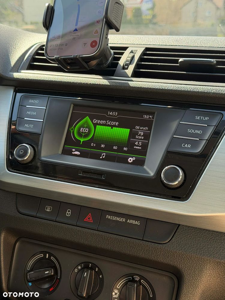 Skoda Fabia 1.0 TSI Ambition - 4