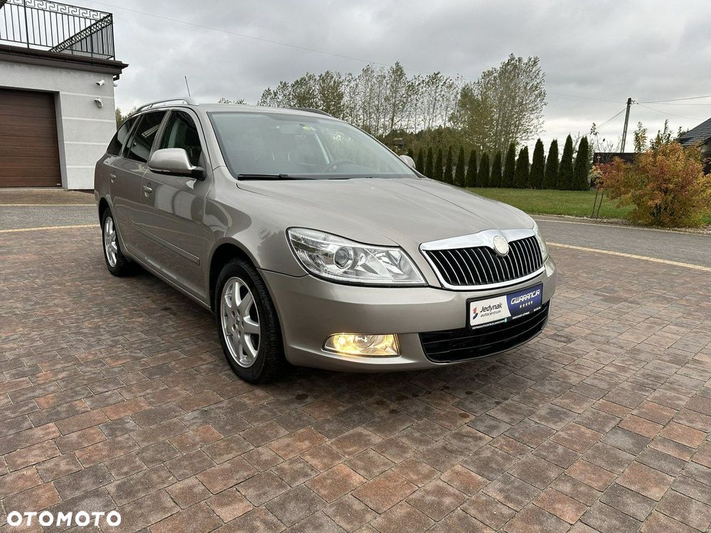 Skoda Octavia - 1