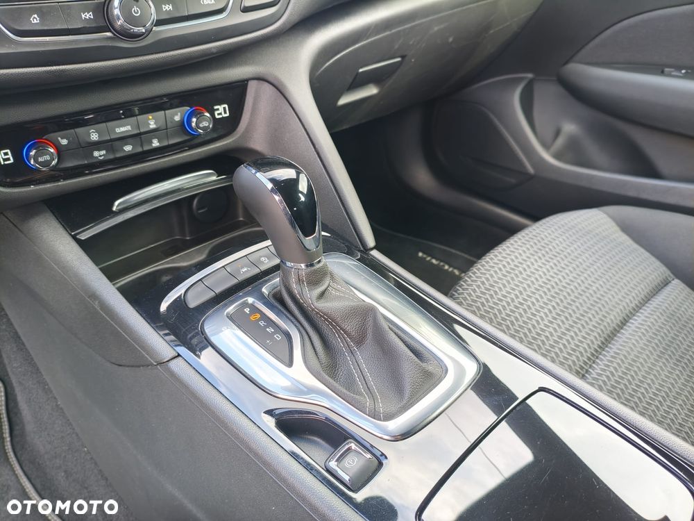 Opel Insignia 2.0 CDTI Business Elegance S&S - 22