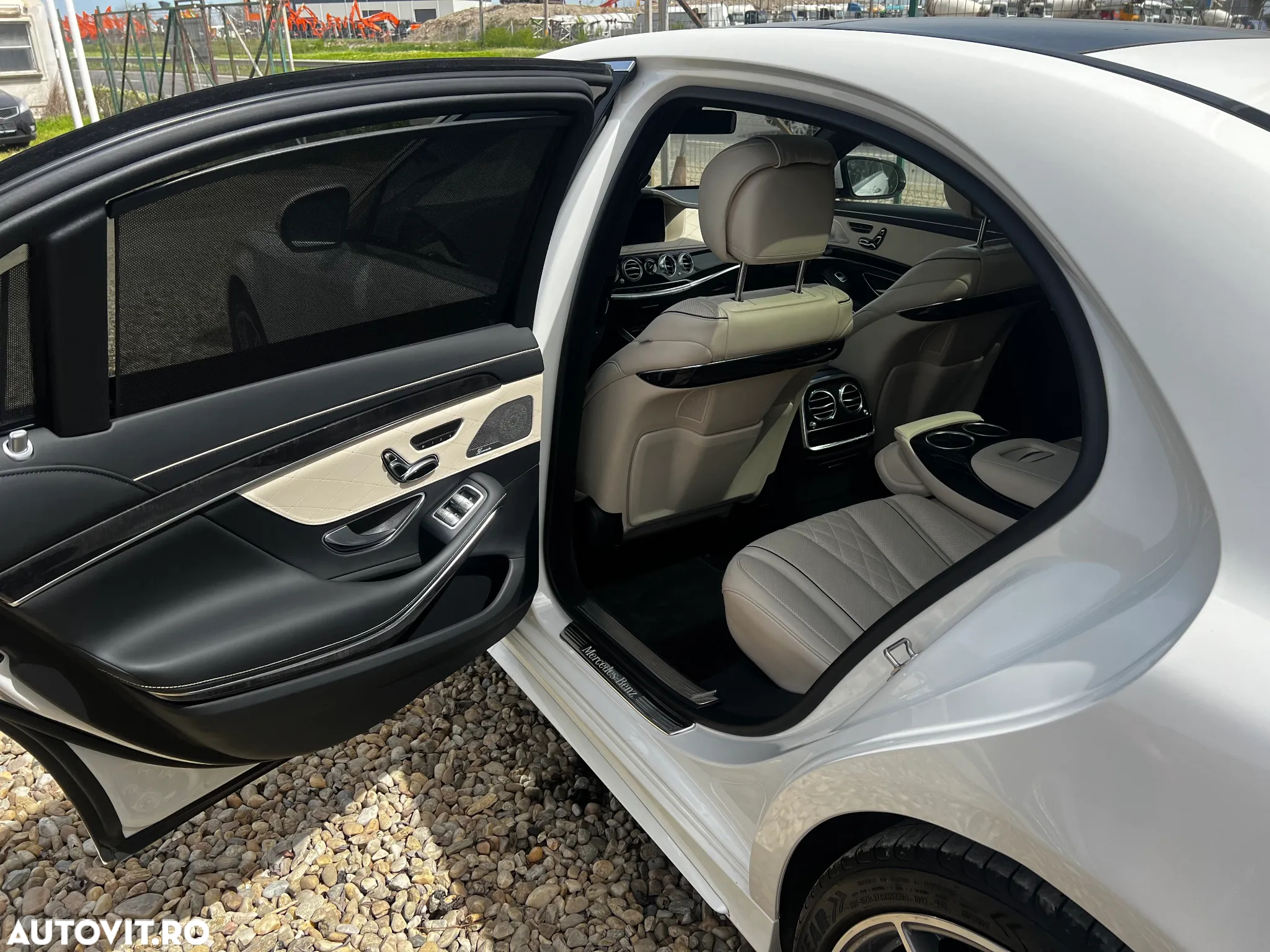 Mercedes-Benz S 560 Long Aut. - 11
