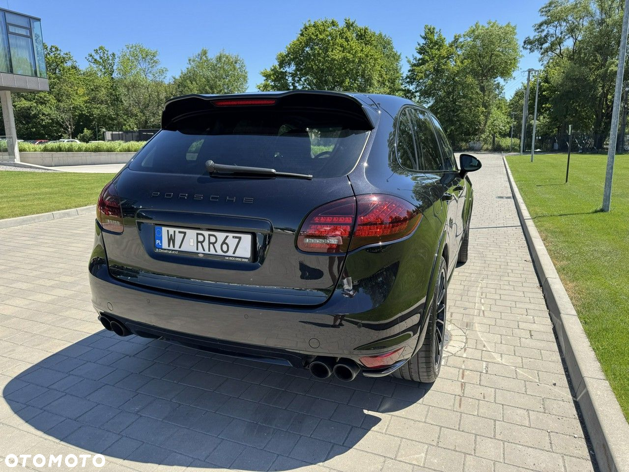 Porsche Cayenne - 8