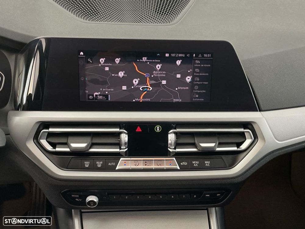 BMW 330 e Auto - 23