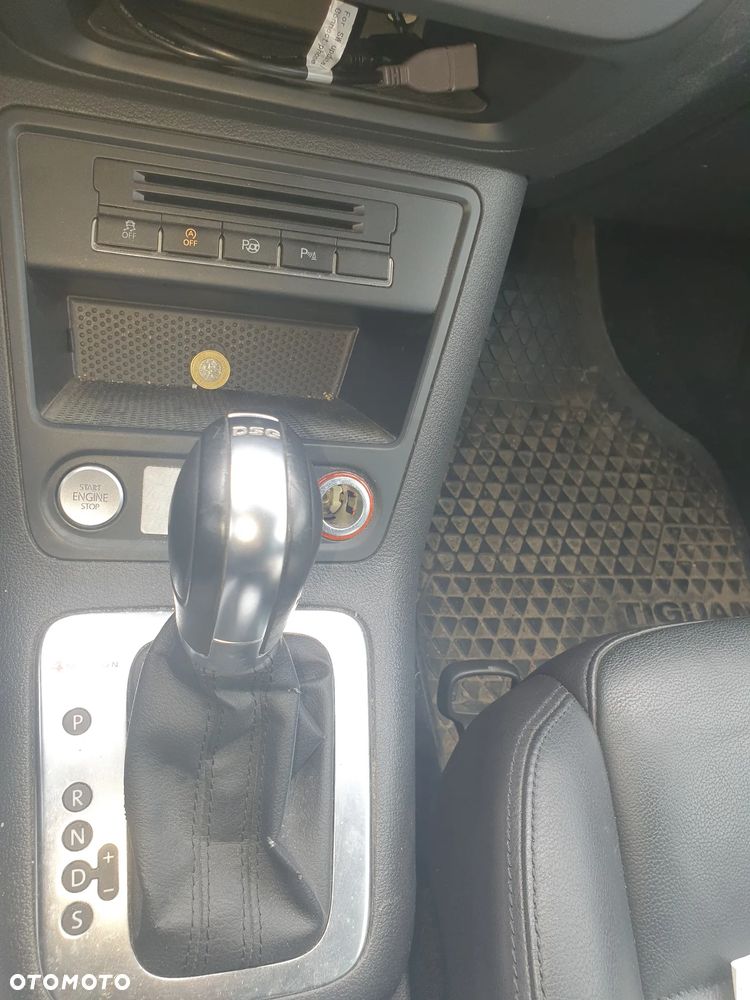 Volkswagen Tiguan 2.0 TDI DPF 4Motion BlueMotion Technology DSG Lounge Sport & Style - 7