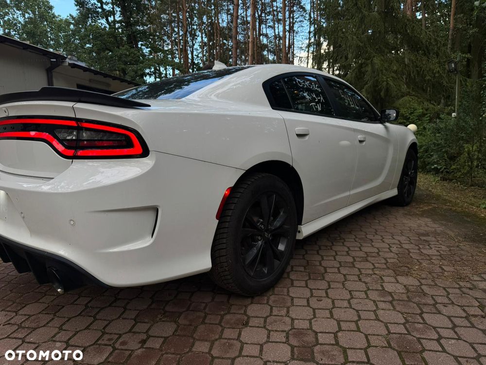 Dodge Charger - 2