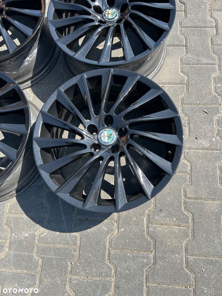Alfa Romeo alufelgi 18 cali 5x110 Giulia Giulietta Fiat 500X czarne - 9