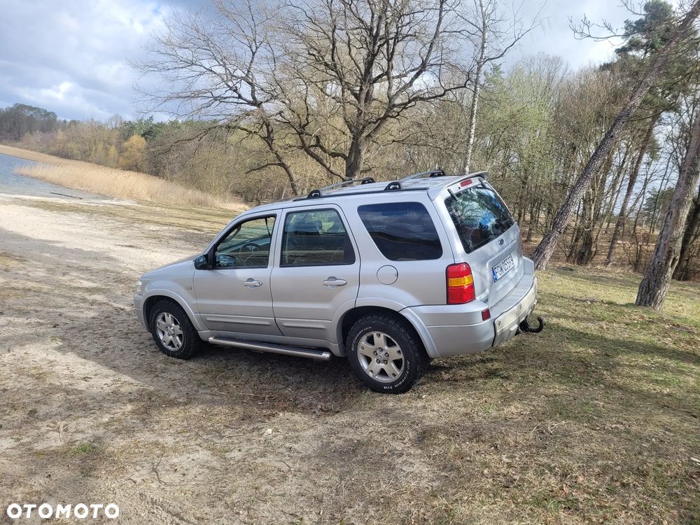 Ford Maverick 3.0 V6 Limited - 3
