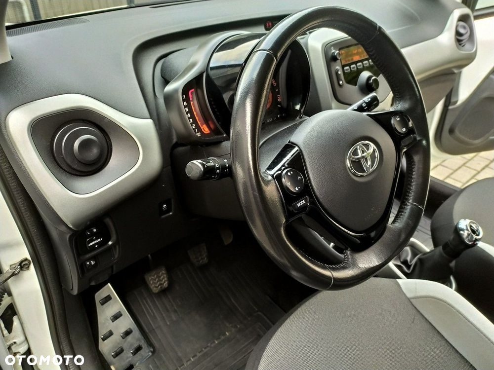 Toyota Aygo 1.0 VVT-i Sprint EU6 - 16
