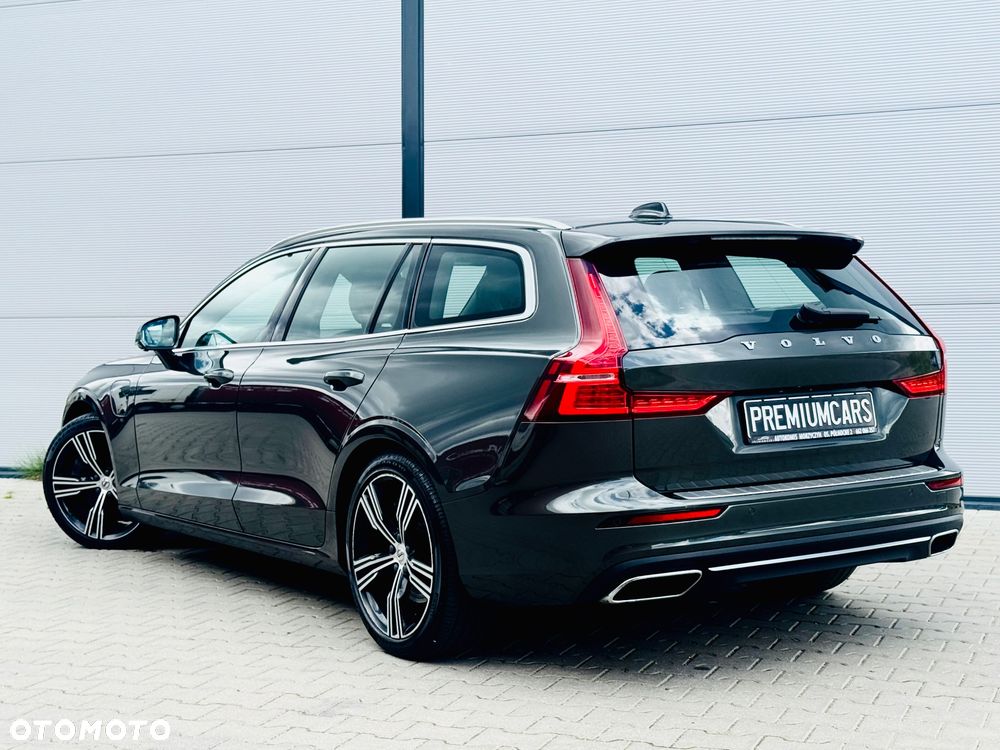 Volvo V60 T6 AWD Recharge Geartronic RDesign - 19