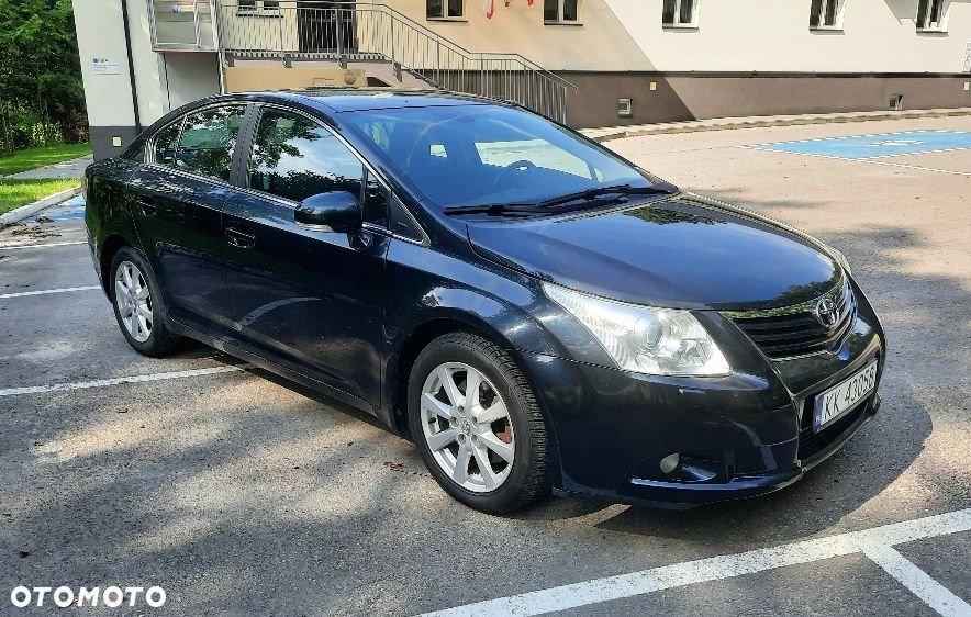 Toyota Avensis 2.2 D-4D Premium - 3