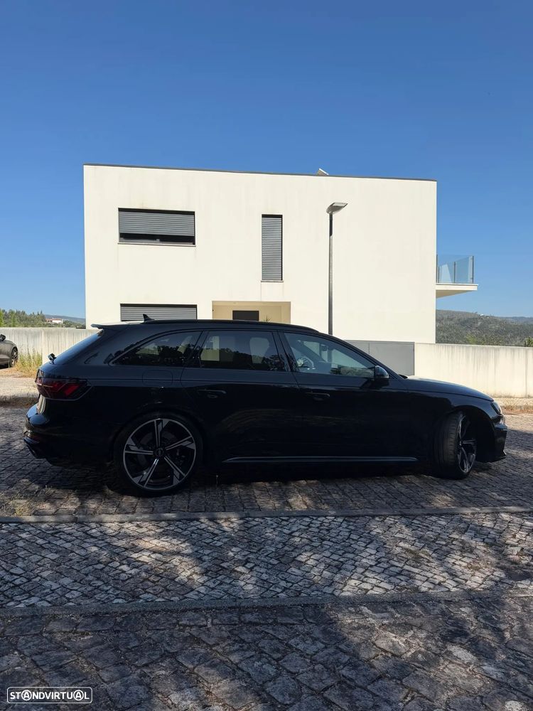 Audi RS4 quattro tiptronic - 7