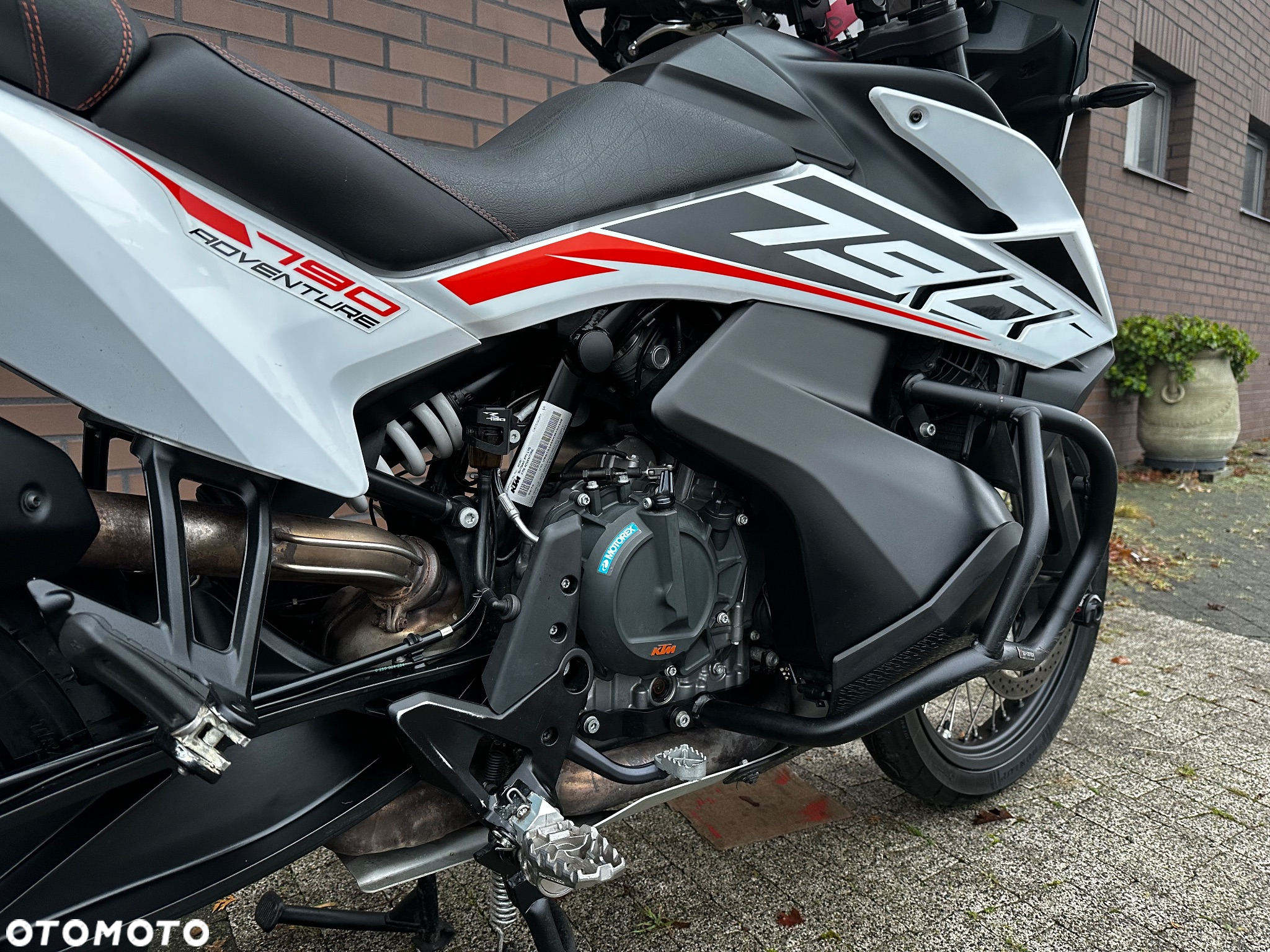 KTM Adventure - 4