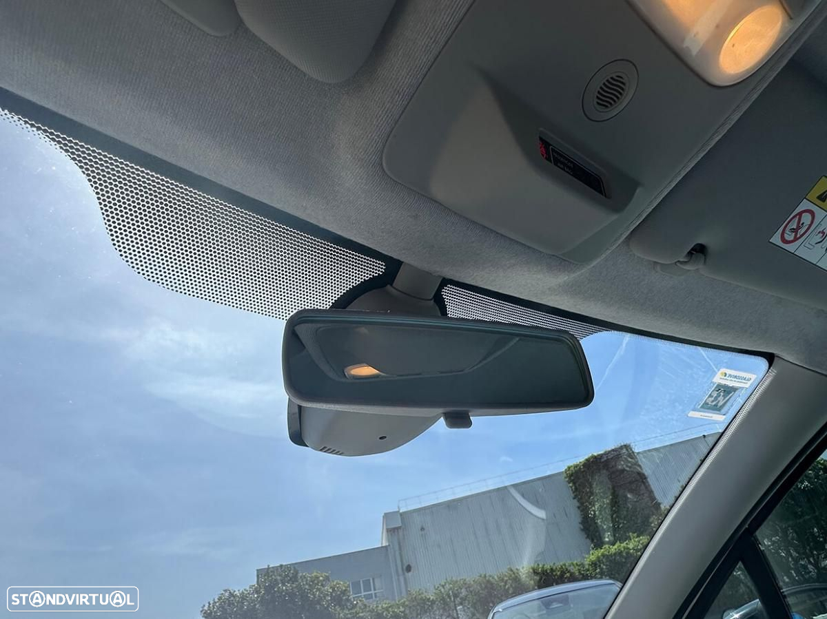 Renault Zoe (c/ Bateria) Life - 38