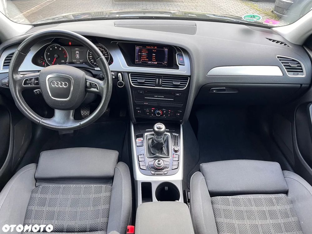 Audi A4 Avant 1.8 TFSI Attraction - 5