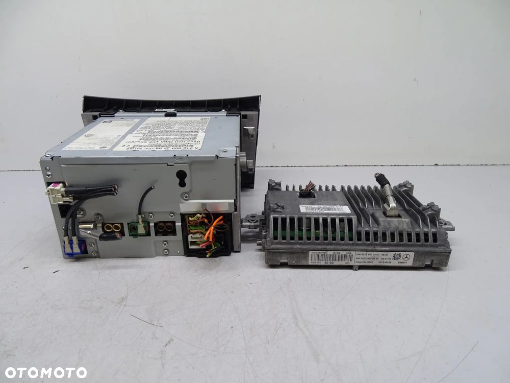 E KLASA W212 W207 Radio monitor A2129004208 - 3