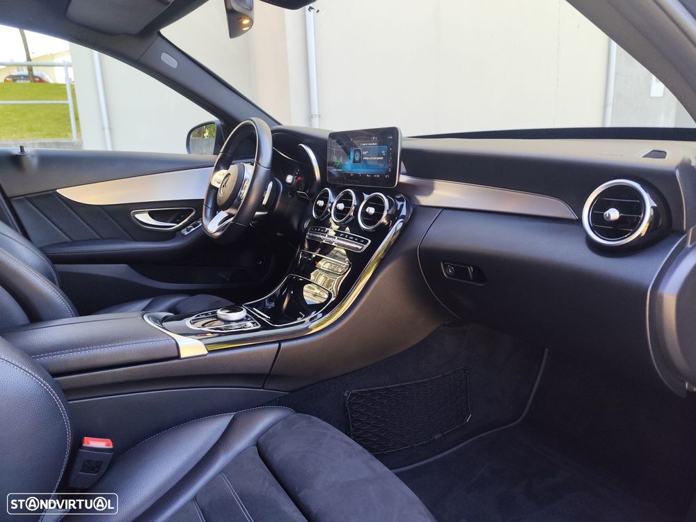Mercedes-Benz C 300 de AMG Line - 25