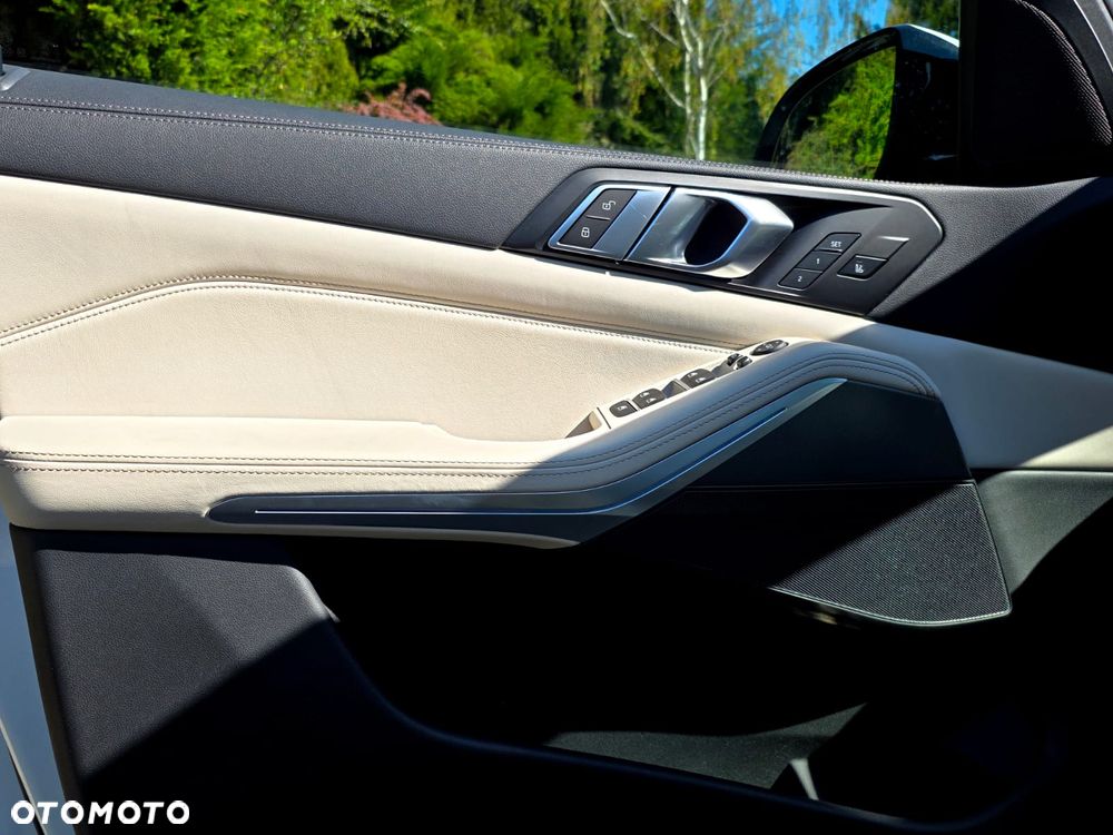 BMW X5 xDrive30d mHEV sport - 17