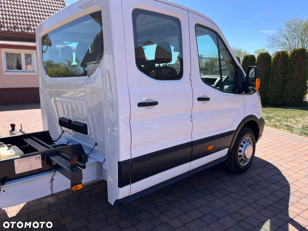 Ford Transit - 12
