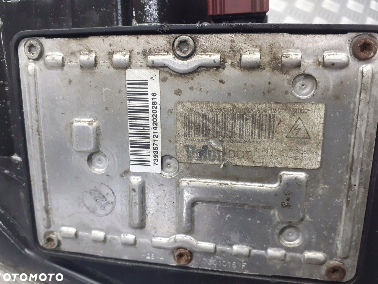 LAMPA LEWA PRZEDNIA XENON OPEL MERIVA A 1.8 93321054 - 2