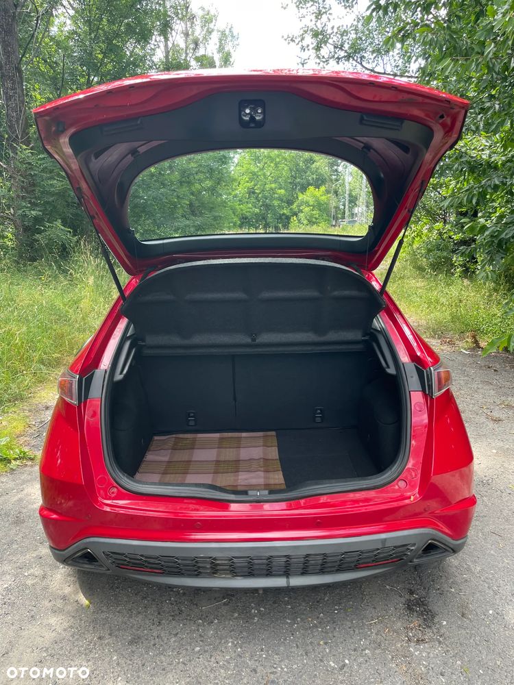 Honda Civic 1.8 Executive - 3