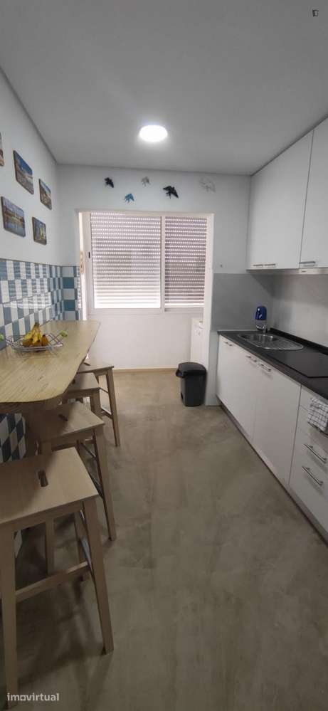 Quarto - localizado em Almada Lisbon - Grande imagem: 5/26