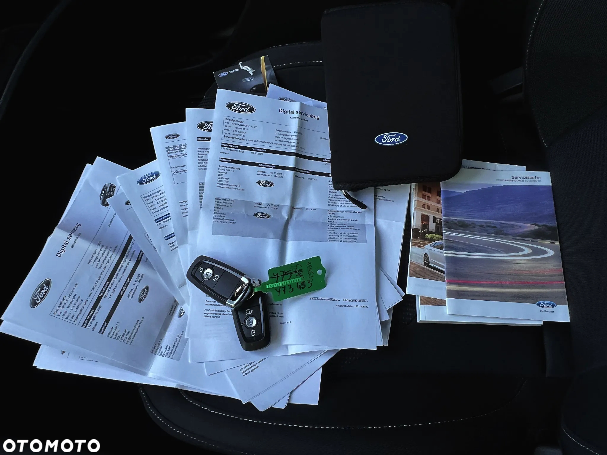 Ford Mondeo - 38