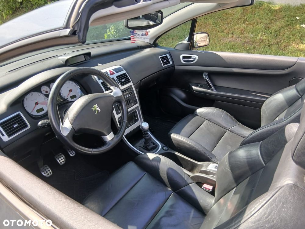 Peugeot 307 CC 2.0 HDi Intense - 8