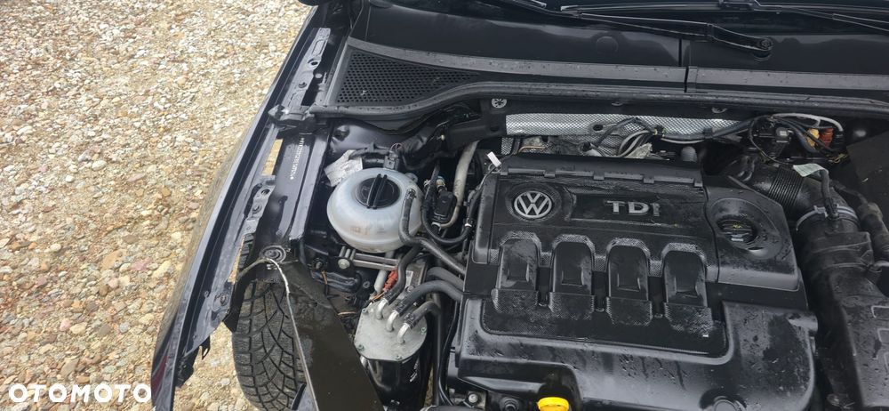 Volkswagen Passat 2.0 TDI BMT Comfortline DSG - 30