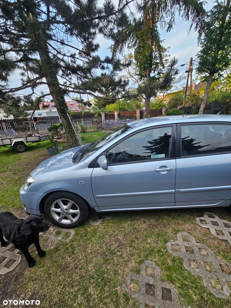 Toyota Corolla 1.6 VVT-i Sol (air6) - 3