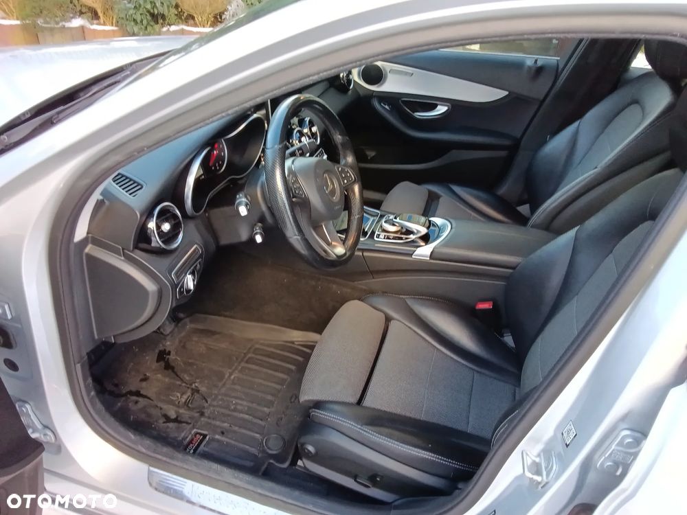 Mercedes-Benz Klasa C 200 4-Matic 7G-TRONIC - 7
