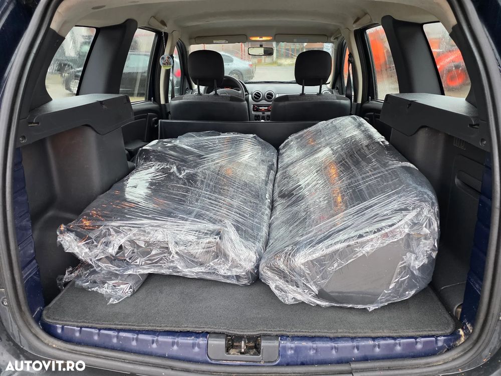 Dacia Duster 1.6 16V 4x4 - 7