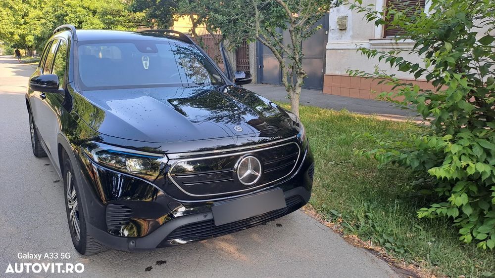 Mercedes-Benz EQB 300 4Matic Progressive - 1
