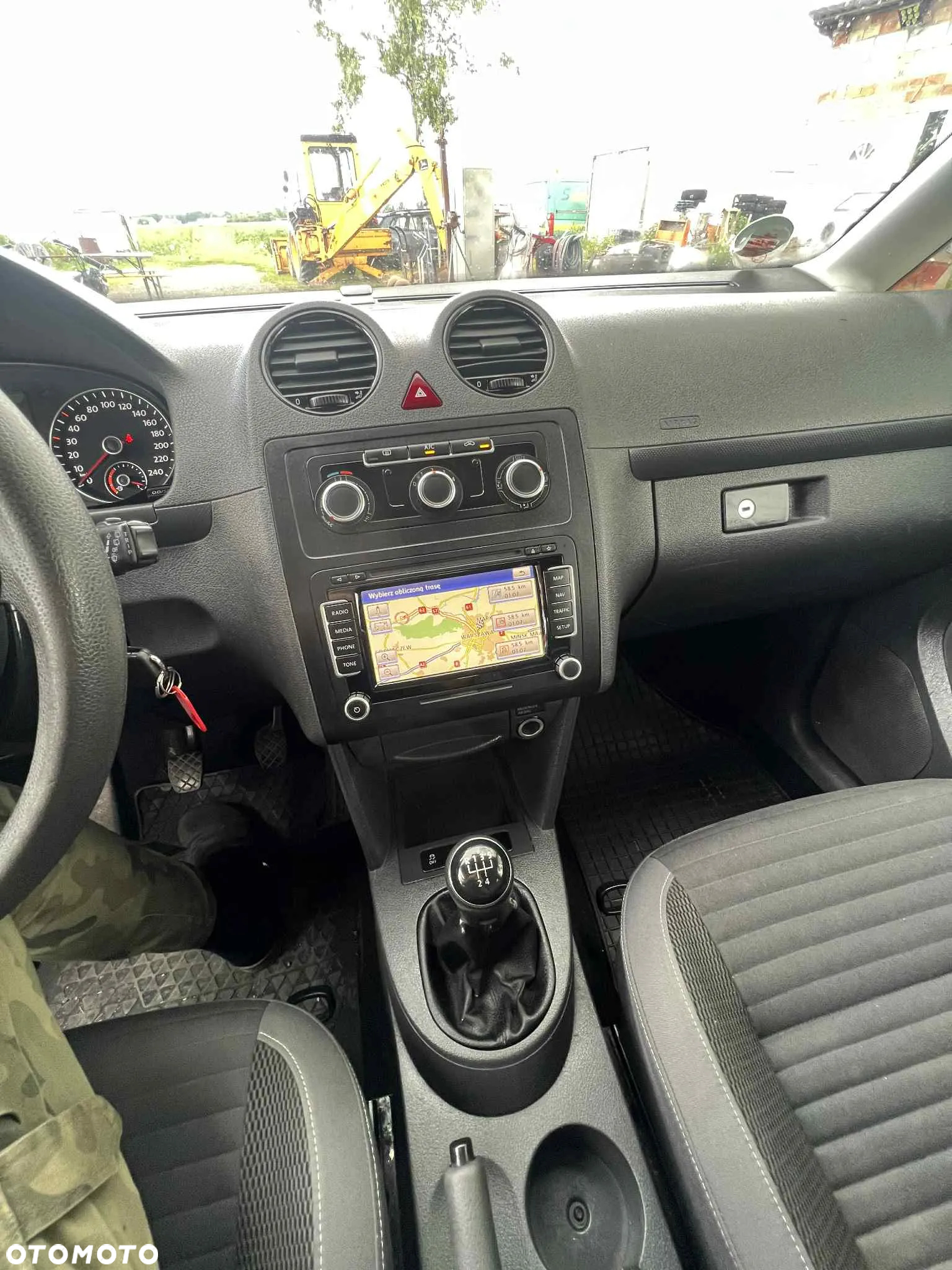 Volkswagen Caddy - 32