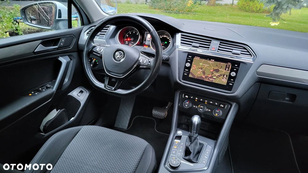 Volkswagen Tiguan Allspace 2.0 TSI 4Mot Comfortline DSG - 29