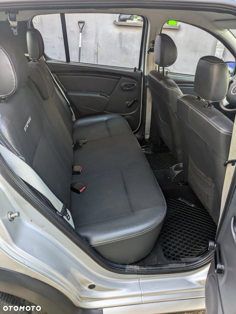 Dacia Sandero 1.5 dCi Stepway - 7