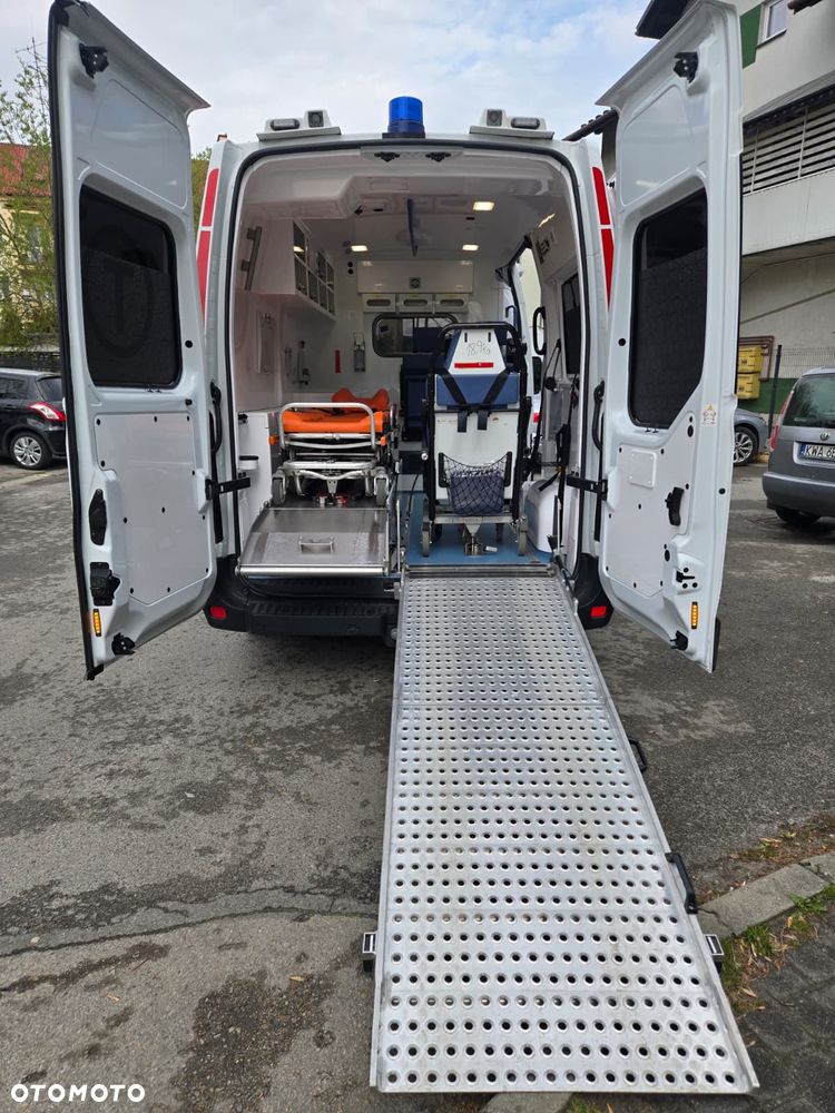 Renault Master Ambulans karetka Gwarancja - 12