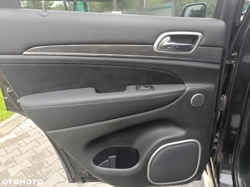 Jeep Grand Cherokee 6.4 V8 Hemi 4WD Automatik SRT - 29