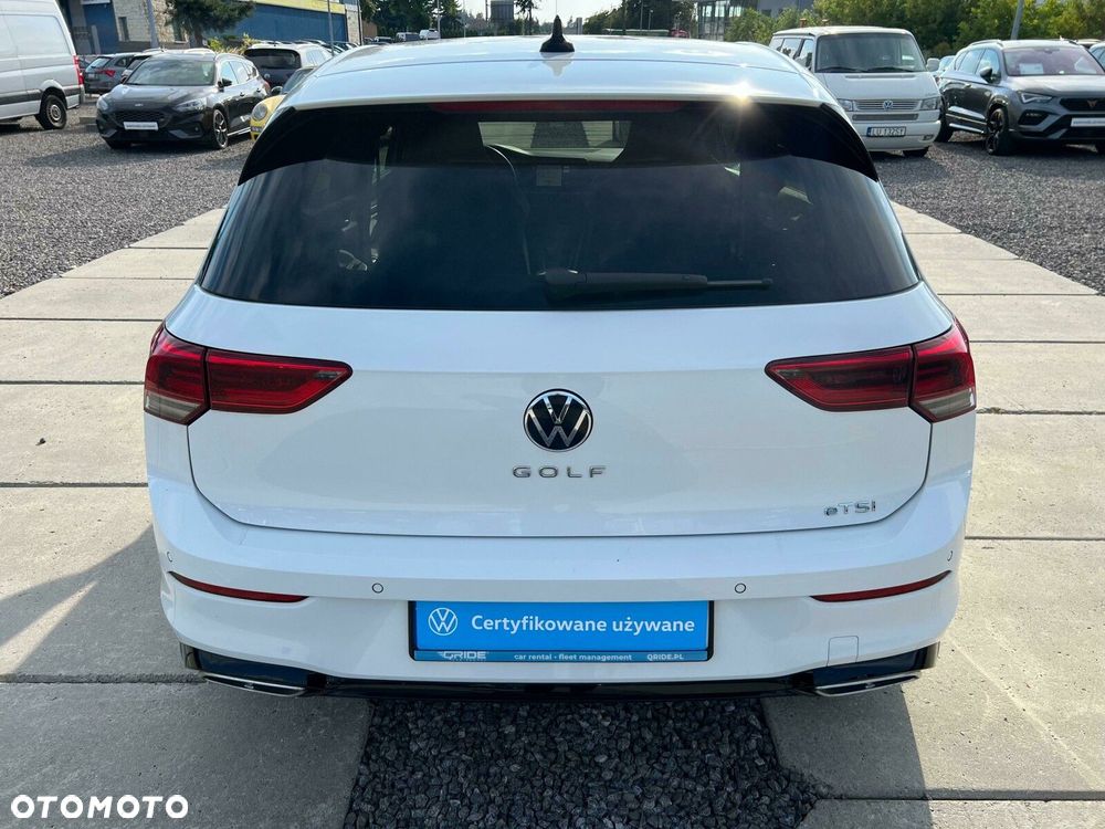 Volkswagen Golf - 5