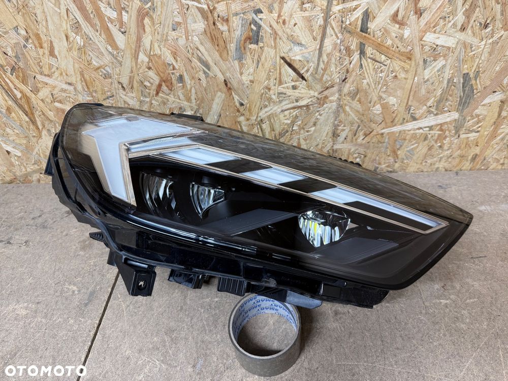 LAMPA PRAWA FULL LED AUDI A1 II 82A 82A941034D - 2