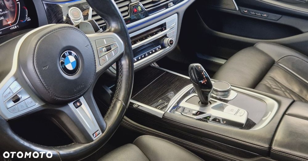 BMW Seria 7 740d xDrive mHEV sport - 11