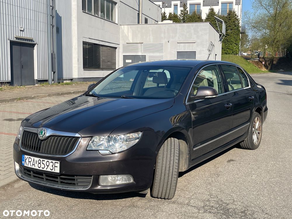 Skoda Superb 2.0 TDI Comfort - 4