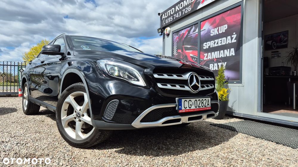Mercedes-Benz GLA 200 7G-DCT AMG Line - 19
