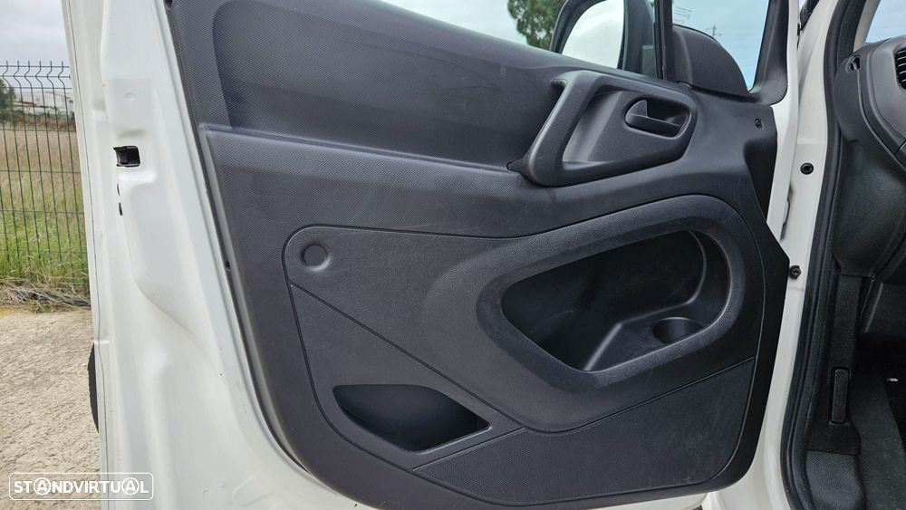 Citroën Berlingo 1.6 BlueHDi L1 Club 3L - 34
