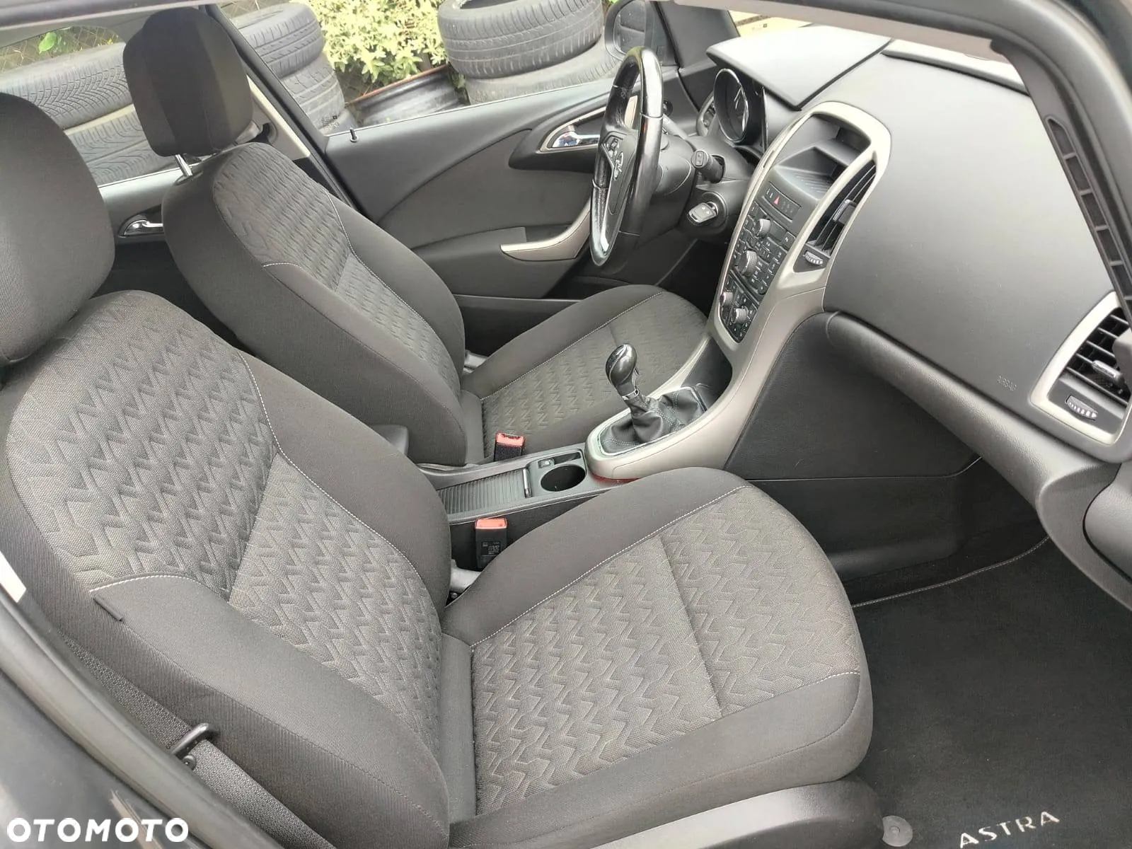 Opel Astra GTC 1.4 Turbo - 18